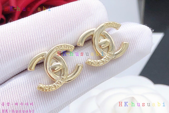 NEW 샤넬 귀걸이 신상 C 595557