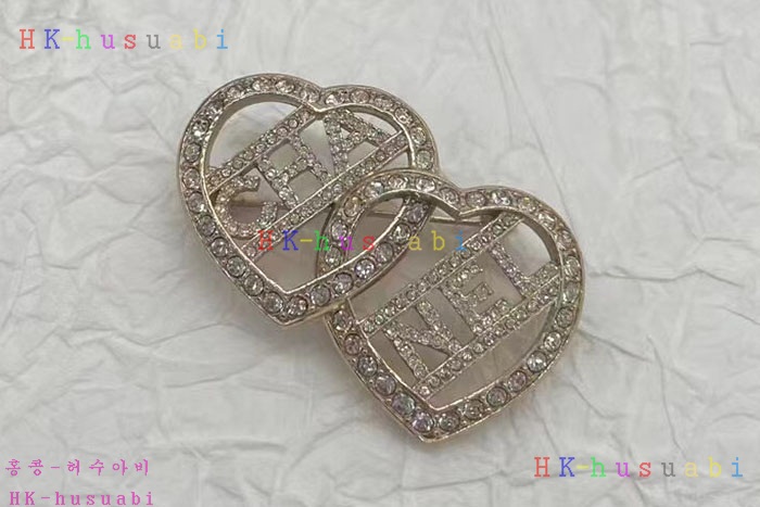 NEW 샤넬 브로치 신상 C 595572