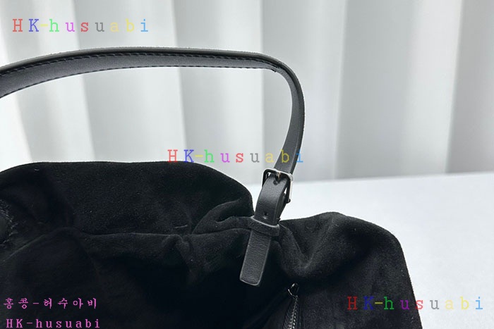 ★미러급★더로우 Bourse 스웨이드 숄더백 533901-2