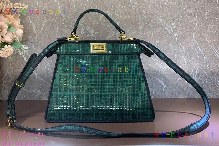 NEW 펜디  피카부 8BN244-2