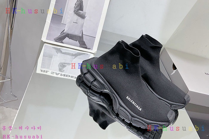 NEW 발렌시아가 신발 신상 B 235801