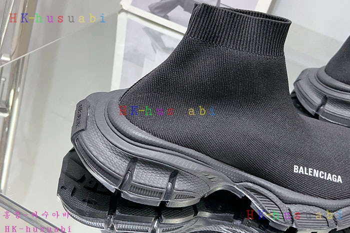 NEW 발렌시아가 신발 신상 B 235801
