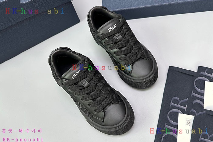 NEW 디올 신발 신상 DR 528226
