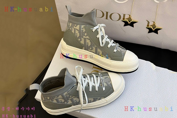 NEW 디올 신발 신상 DR 528233