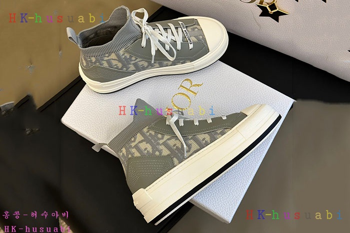 NEW 디올 신발 신상 DR 528233