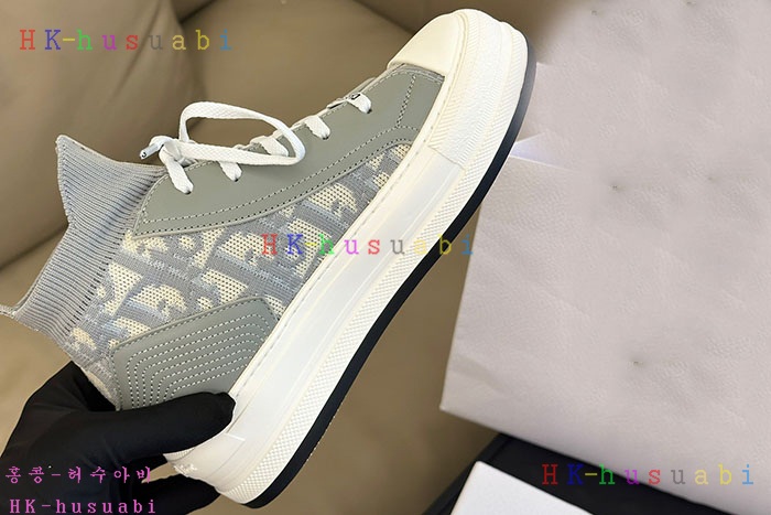 NEW 디올 신발 신상 DR 528233