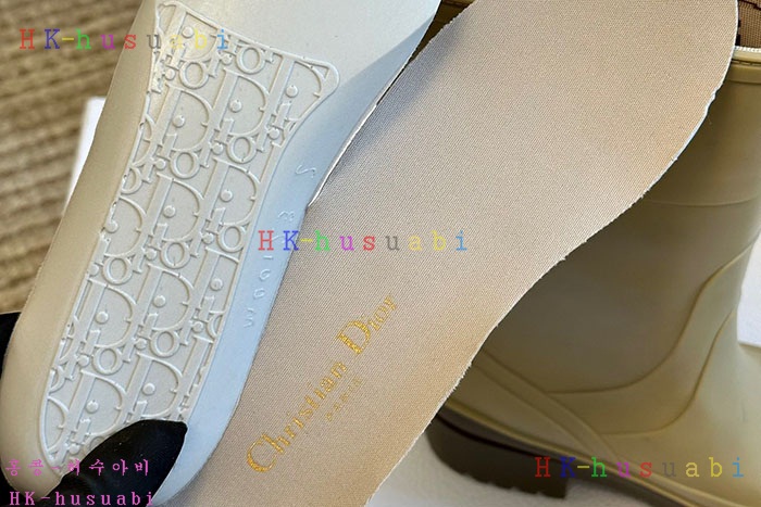 NEW 디올 신발 신상 DR 528236