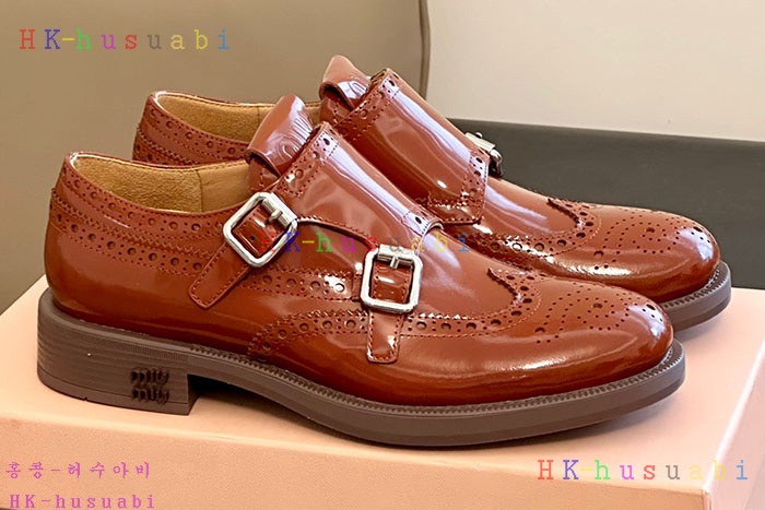 NEW 미우미우 신발 신상 M 66908