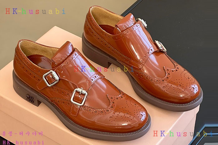 NEW 미우미우 신발 신상 M 66908