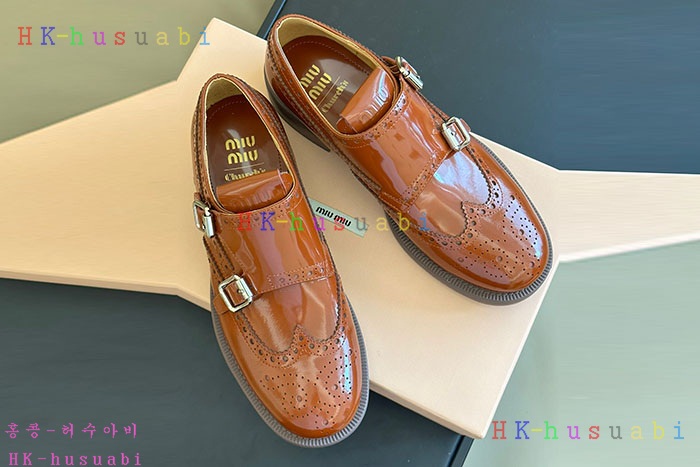 NEW 미우미우 신발 신상 M 66908