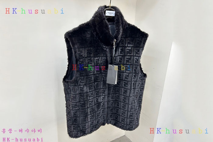 NEW 돌체앤가바나 밍크조끼 신상 DG 2425015(가격문의) 