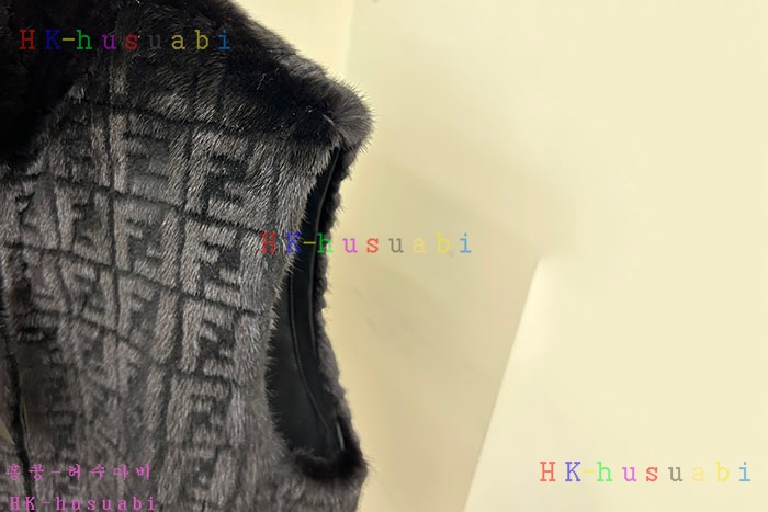 NEW 돌체앤가바나 밍크조끼 신상 DG 2425015(가격문의) 