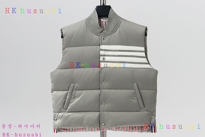 NEW 톰브라운 패딩조끼 신상 TB 449402