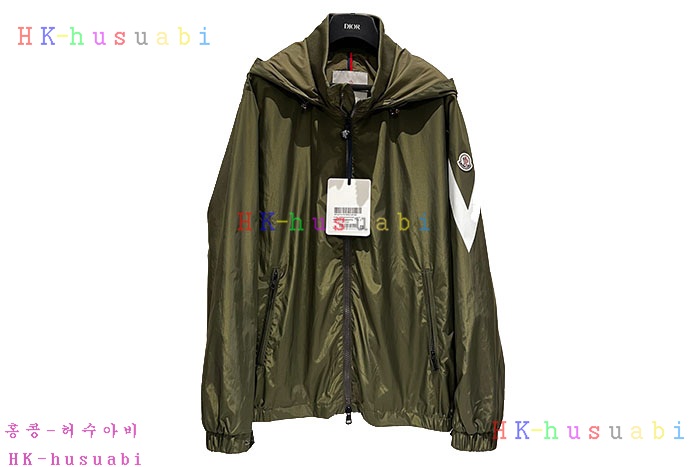 NEW 몽클레어 자켓 신상 M  5282273
