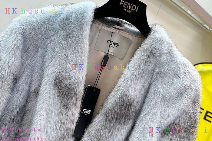 NEW 펜디 밍크자켓 신상 FD 747120(가격문의)