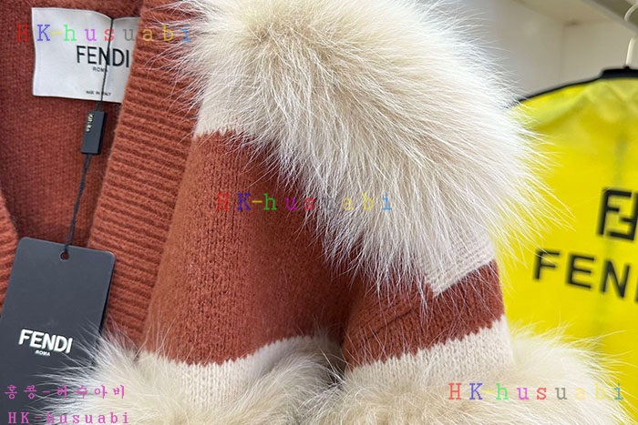 NEW 펜디 가디건 신상 FD 747122