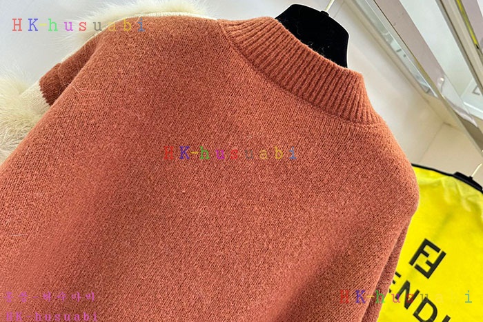 NEW 펜디 가디건 신상 FD 747122