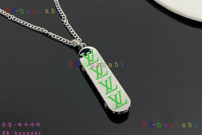 NEW 루이비통 목걸이 신상 LV 925024