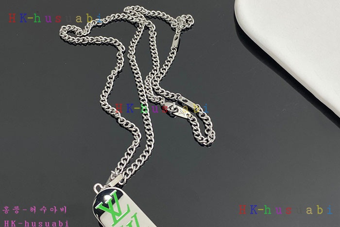 NEW 루이비통 목걸이 신상 LV 925024