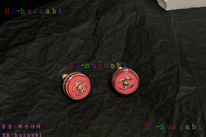NEW 샤넬 귀걸이 신상 C 8250105