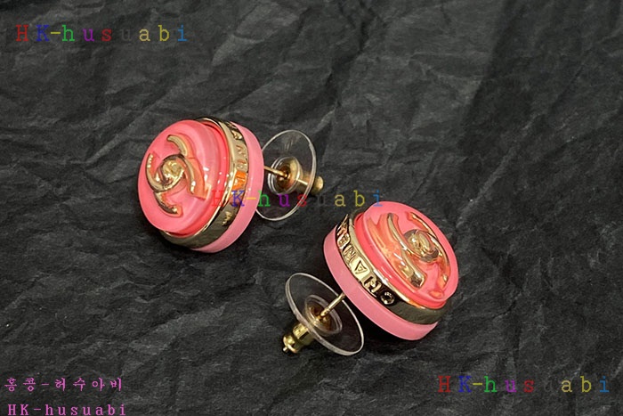 NEW 샤넬 귀걸이 신상 C 8250105