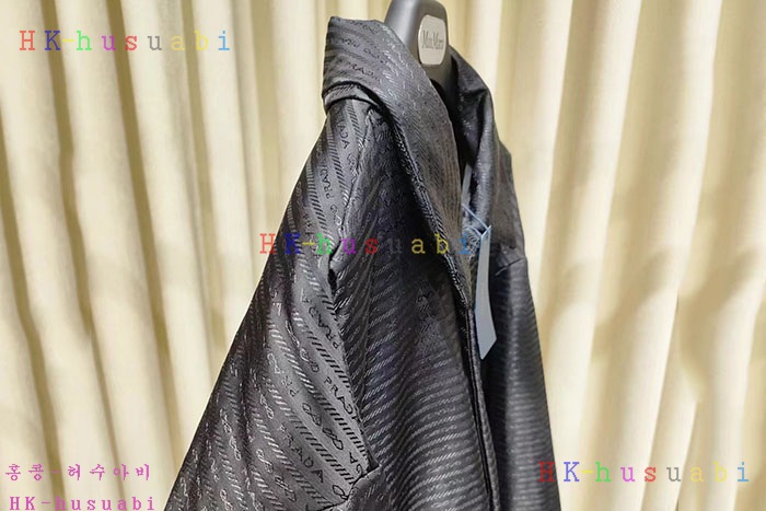 NEW 프라다 솜패딩 신상 P  525023