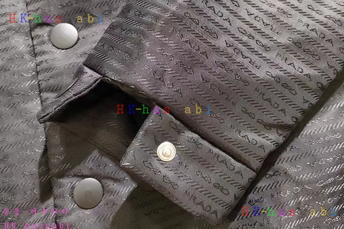 NEW 프라다 솜패딩 신상 P  525023