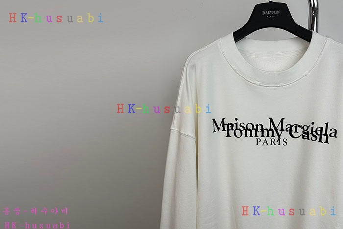 NEW 메종 메르지엘라 맨투맨 신상 M 8857024