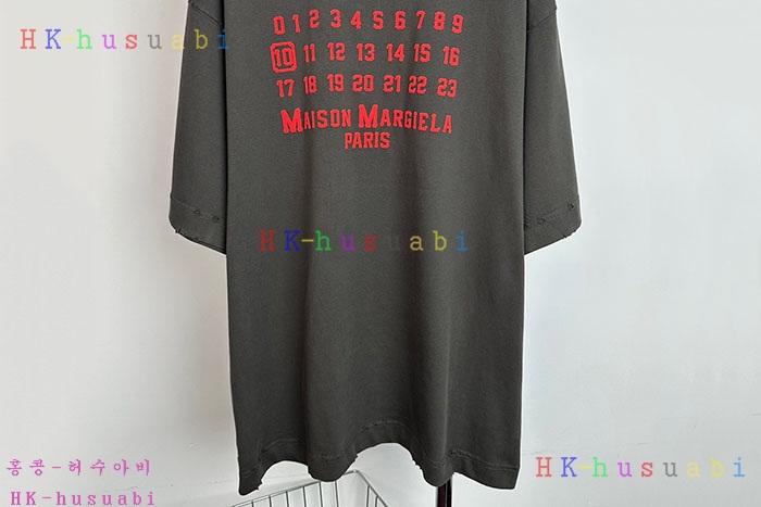 NEW 메종 메르지엘라 반팔티 신상 M 8857031