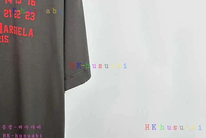 NEW 메종 메르지엘라 반팔티 신상 M 8857031
