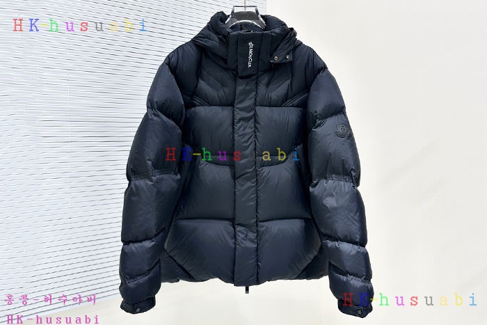 NEW 몽클레어 패딩 신상 M 1074013