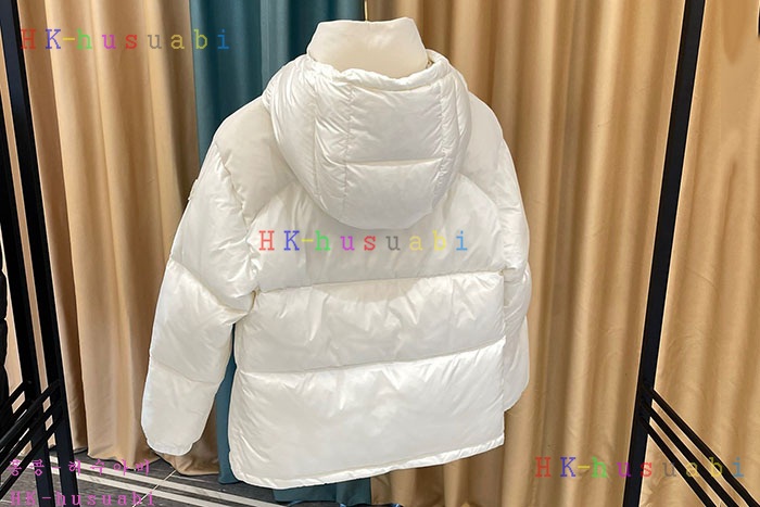 NEW 몽클레어 패딩 신상 M 1074016