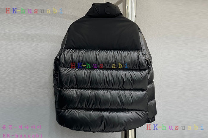 NEW 몽클레어 패딩 신상 M 1074024