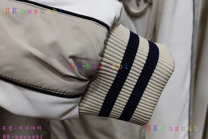 NEW 몽클레어 패딩 신상 M 1074053