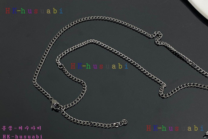 NEW 루이비통 목걸이 신상 LV 104530