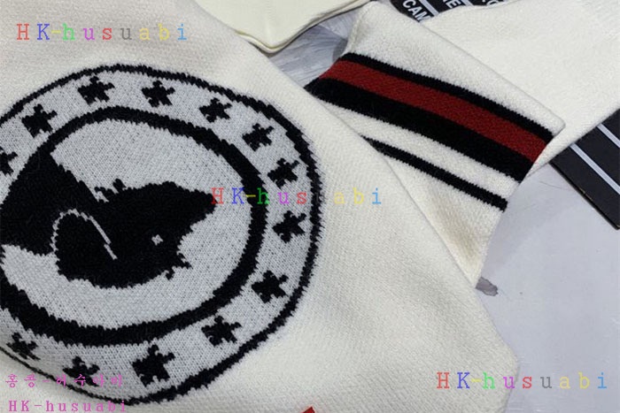 NEW 톰브라운 니트 신상 TF 958779