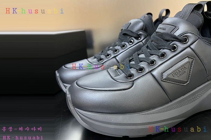 NEW 프라다 스니커즈 신상 P 925001