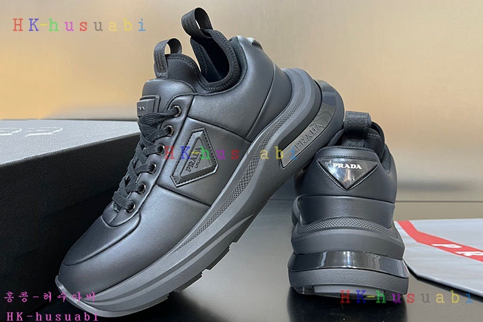 NEW 프라다 스니커즈 신상 P 925001