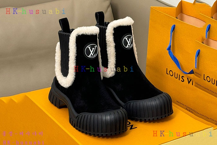 NEW 루이비통 신발 신상 LV 885807