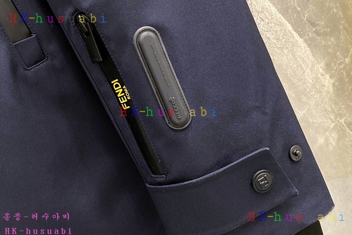 NEW 펜디 패딩 신상 FD 99501