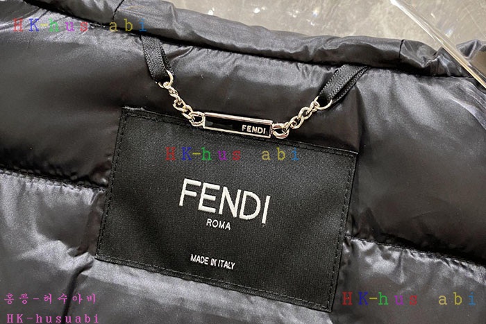 NEW 펜디 패딩 신상 FD 99501