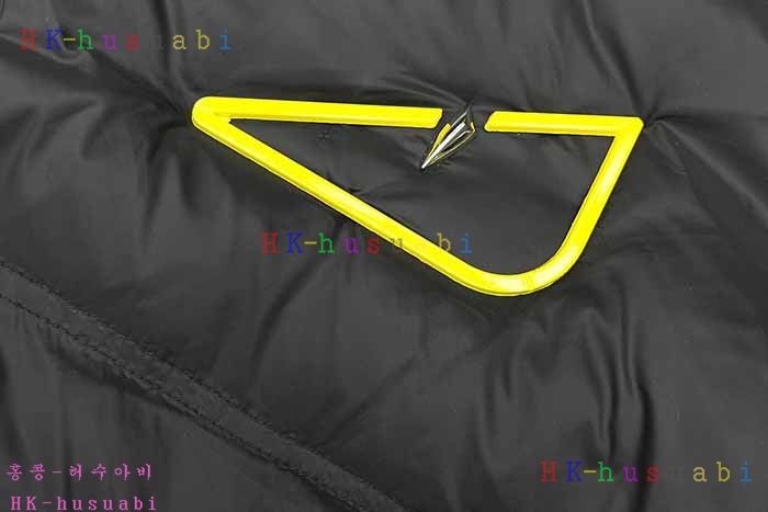 NEW 펜디 패딩 신상 FD 414015