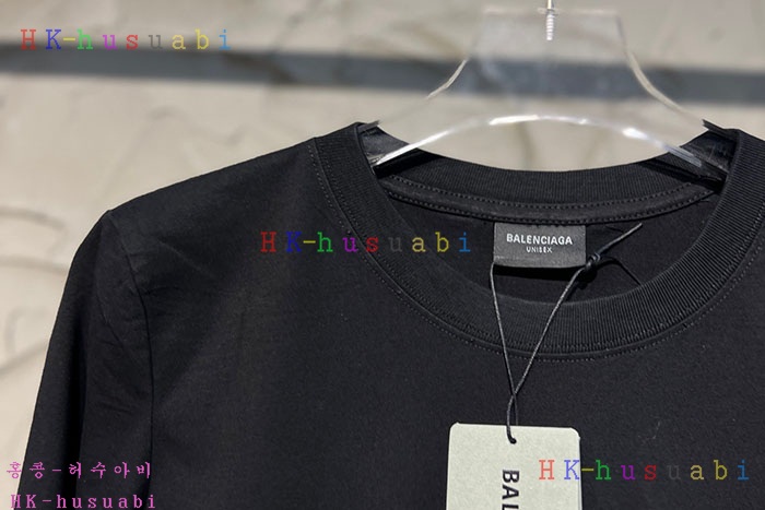 NEW 발렌시아가 긴팔티 신상 B 558237