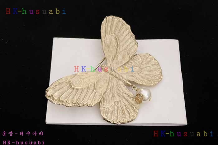 NEW 디올 브로치 신상 D 2040108