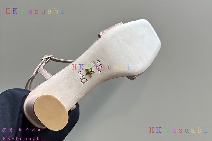 NEW 디올 신발 신상 DR 225016