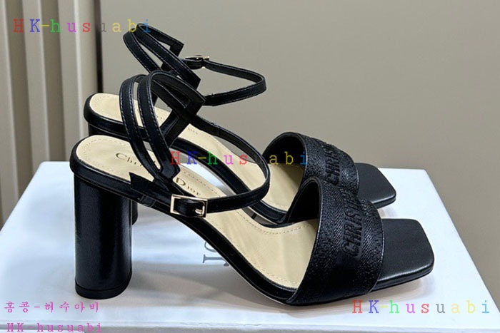 NEW 디올 신발 신상 DR 225014