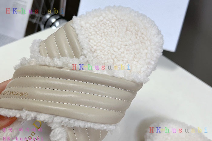 NEW 디올 신발 신상 DR 2290406