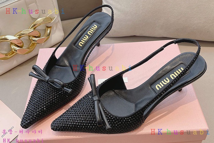 NEW 미우미우 신발 신상 MU 557025