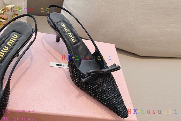 NEW 미우미우 신발 신상 MU 557025