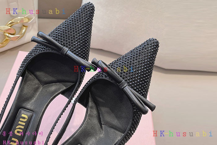 NEW 미우미우 신발 신상 MU 557025
